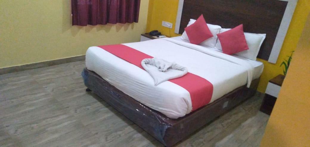 Ratna Resort Near Bhubaneswar Airport Khandagiri Dış mekan fotoğraf